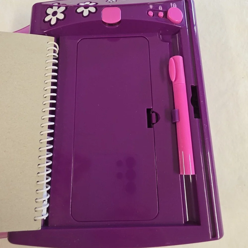 Mattel Girl Tech Password Journal Pen And Notebook Pink Electronic Invisible Ink